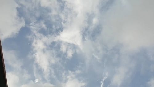 有关低角度拍摄, 多云的天空, 户外的免费素材视频