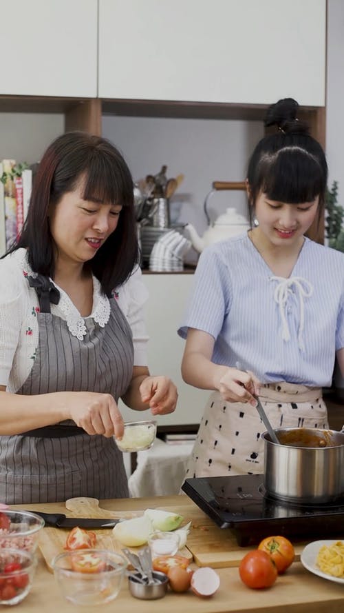 有关人, 备餐, 垂直视频的免费素材视频