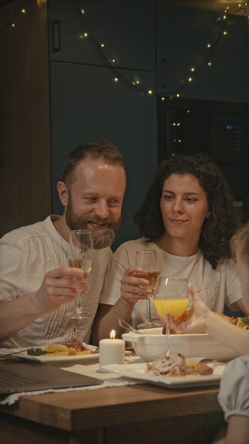 有关3C用品, 吃, 喝的免费素材视频