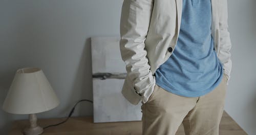 有关交叉双臂, 人, 休闲装的免费素材视频