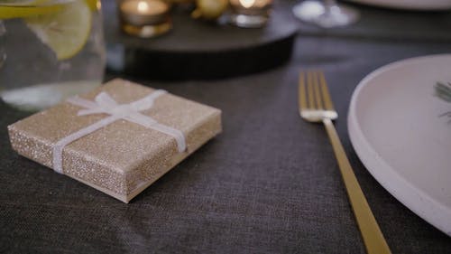 有关叉子, 平移拍摄, 模糊的背景的免费素材视频