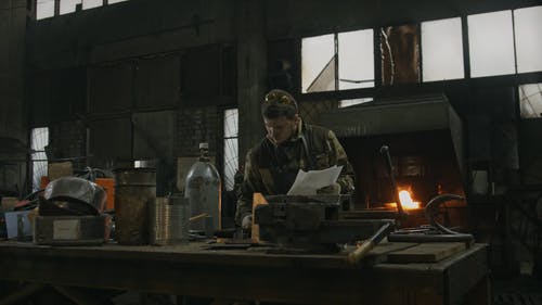 有关专业, 工人, 工作坊的免费素材视频