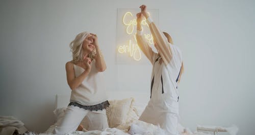 有关年轻女孩, 年龄, 幸福的免费素材视频