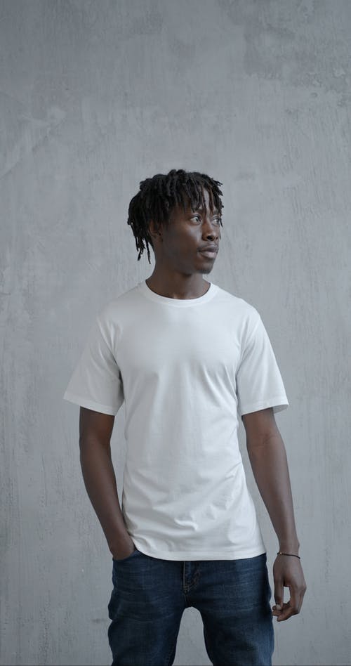 有关人, 休闲装, 垂直视频的免费素材视频