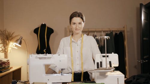 有关卷尺, 商业, 女人的免费素材视频