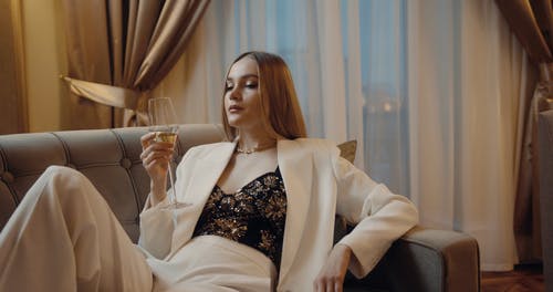 有关住, 优雅, 坐的免费素材视频