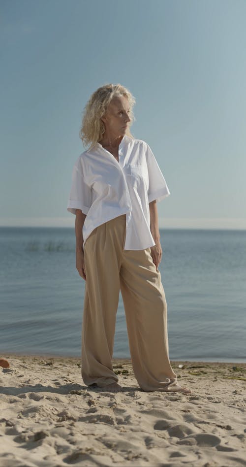 有关垂直视频, 夏天, 女人的免费素材视频