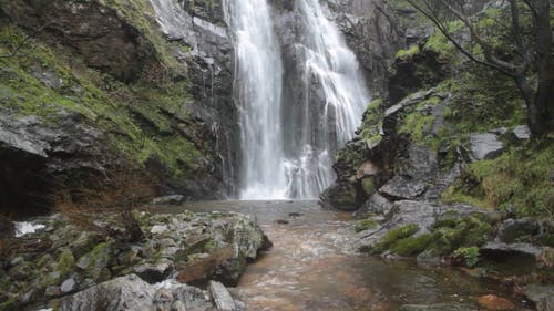 有关maeya瀑, 天性, 山的免费素材视频