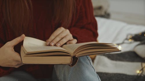 有关坐, 室内, 家的免费素材视频