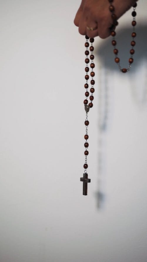 有关信仰, 天主教, 女手的免费素材视频