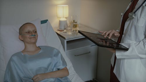 有关女人, 恶性肿瘤, 患者的免费素材视频