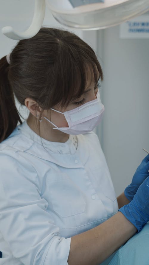 有关垂直视频, 女性, 专业的免费素材视频