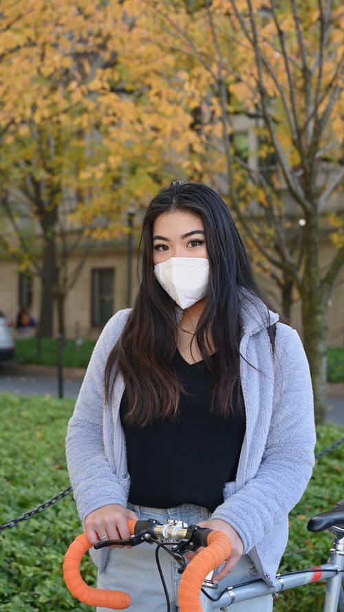 有关人, 保护, 垂直视频的免费素材视频