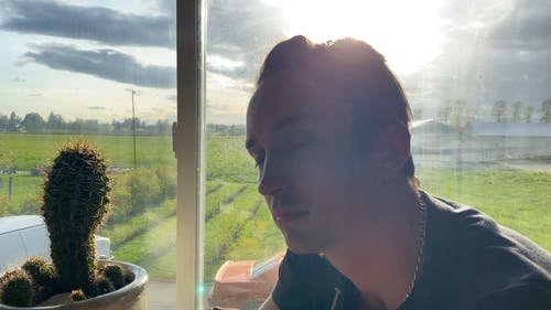 有关人, 坐, 天性的免费素材视频