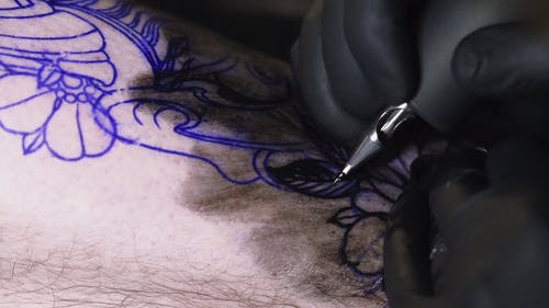 有关人体艺术, 刺青, 墨水的免费素材视频