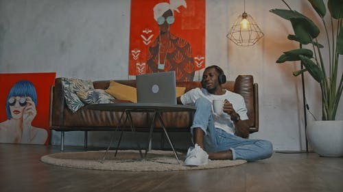 有关变焦通话, 咖啡, 喝咖啡的免费素材视频