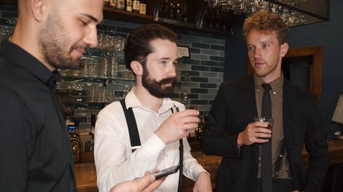 有关indors, 喝, 条的免费素材视频