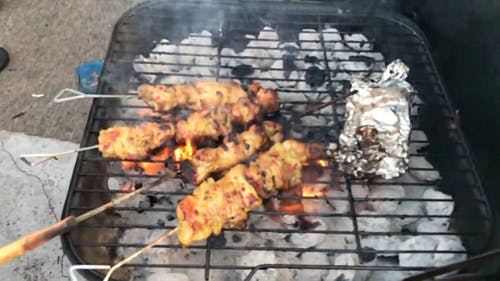 有关手持拍摄, 木炭, 棍子的免费素材视频