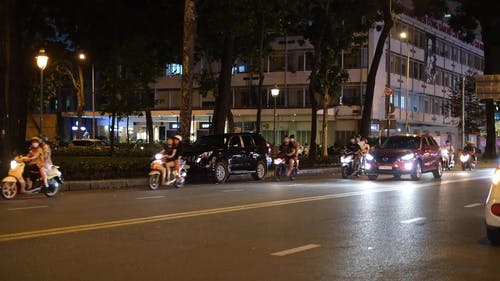 有关影片, 摩托车, 晚上的城市的免费素材视频