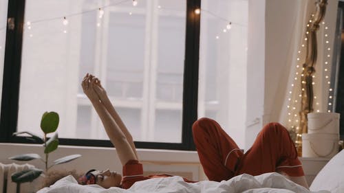 有关人, 女人, 室内的免费素材视频