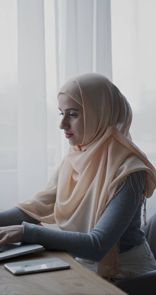 有关＃室内, 侧面图, 雇员的免费素材视频