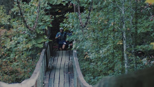 有关人, 人种, 吊桥的免费素材视频