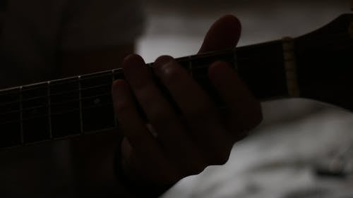 有关吉他, 吉他弦, 和弦的免费素材视频