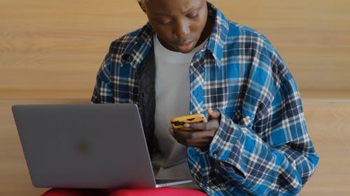 有关人, 女人, 室内的免费素材视频