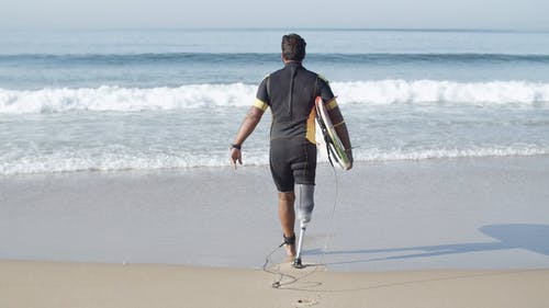 有关人, 假体, 假腿的免费素材视频