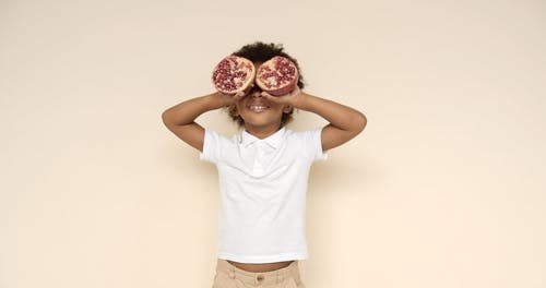 有关儿童, 切片, 半的免费素材视频