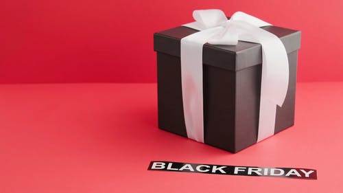 黑色星期五特价礼品盒 · 免费素材视频