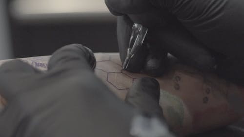 有关刺青, 刺青的, 涂抺的免费素材视频