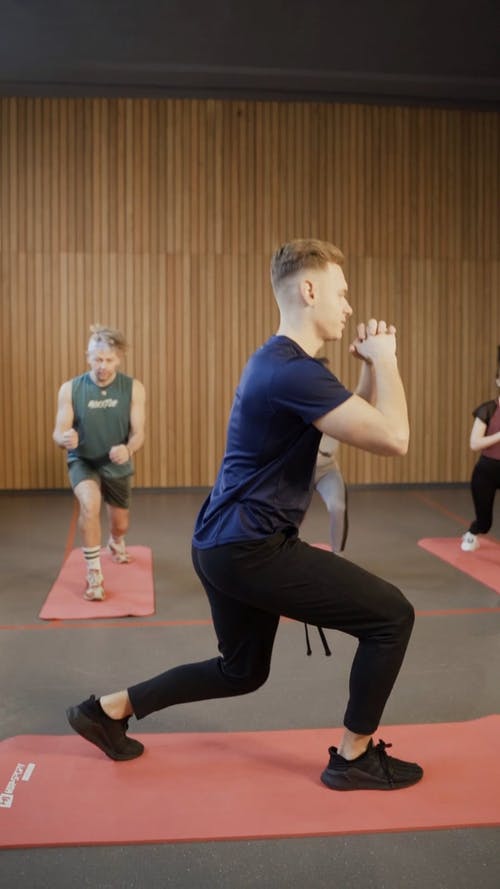 有关人, 伸展, 健身的免费素材视频