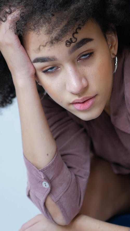 有关垂直视频, 多样化, 室内的免费素材视频