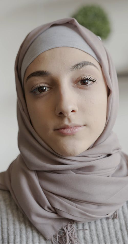 有关垂直视频, 女人, 漂亮的免费素材视频