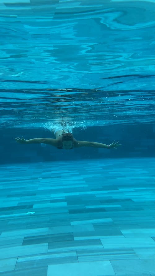 有关休闲, 垂直视频, 多云的天空的免费素材视频