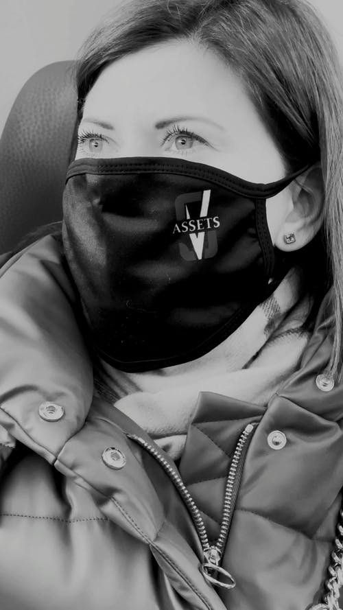 有关垂直视频, 女人, 灰阶的免费素材视频