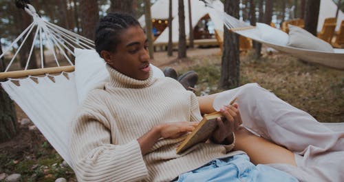 有关glamping, 一对, 人的免费素材视频