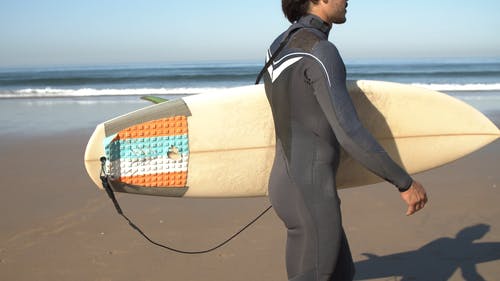 有关人, 户外, 携带的免费素材视频