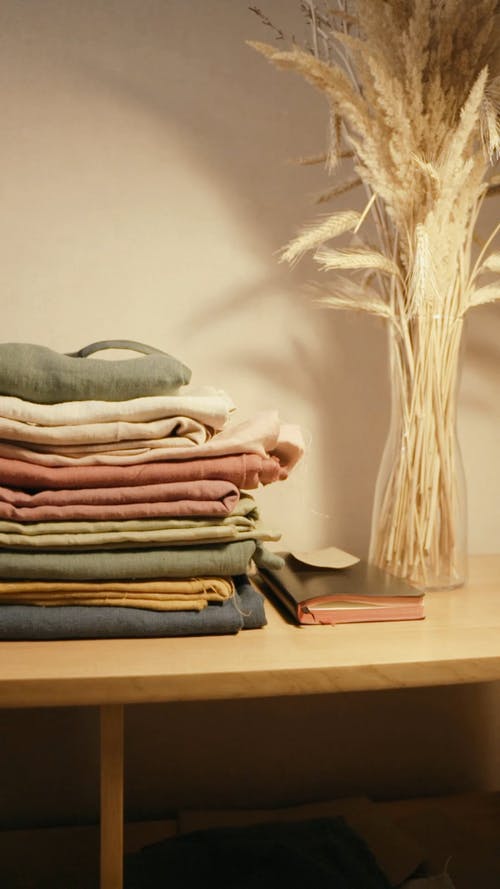 有关＃室内, 垂直视频, 堆的免费素材视频