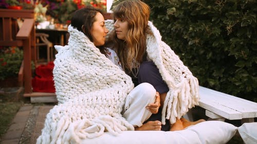 有关一对, 同志文化, 在家的免费素材视频