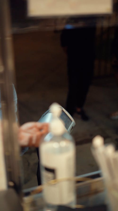 有关人, 可口, 垂直的免费素材视频