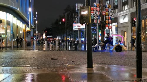 有关@户外, 人们在说话, 人行道的免费素材视频