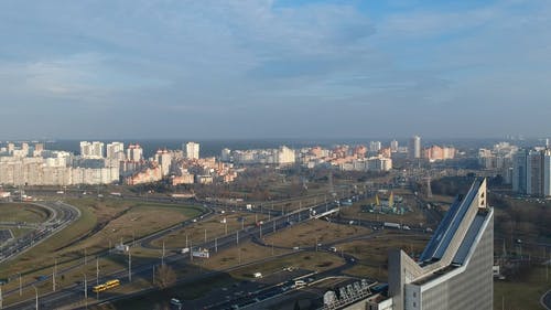 有关卡车, 城市, 天空的免费素材视频