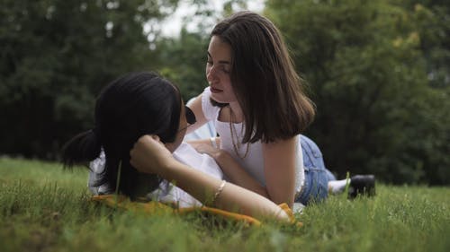 有关LGBTQ, 一对, 公园的免费素材视频