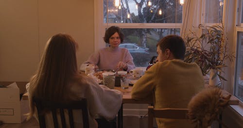 有关午餐, 吃, 咀嚼的免费素材视频