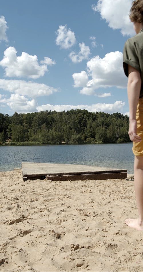 有关儿童, 垂直视频, 天性的免费素材视频