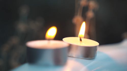 有关景深, 火焰, 点燃的蜡烛的免费素材视频