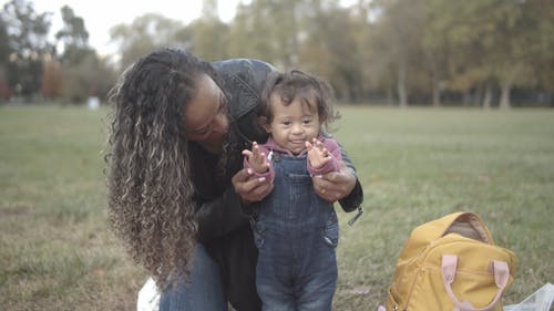 有关一起, 休息, 儿童的免费素材视频