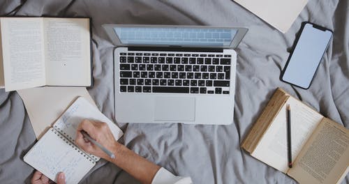 有关Flatlay, MacBook, 一般开销的免费素材视频